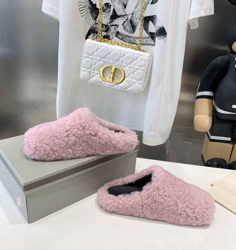 Other Slippers